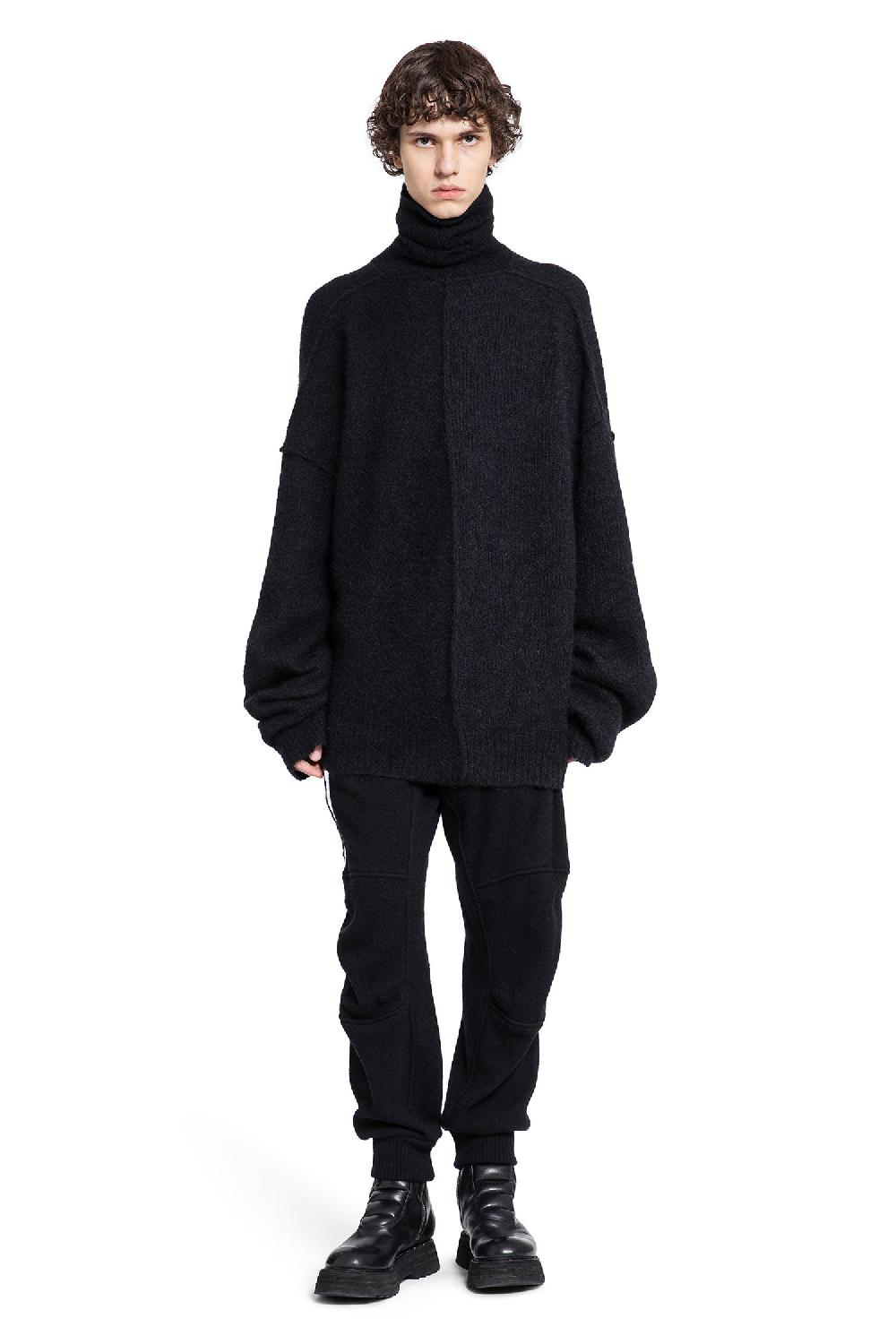 Antonioli ANDREA YA AQOV MAN BLACK KNITWEAR Fino Al -60%