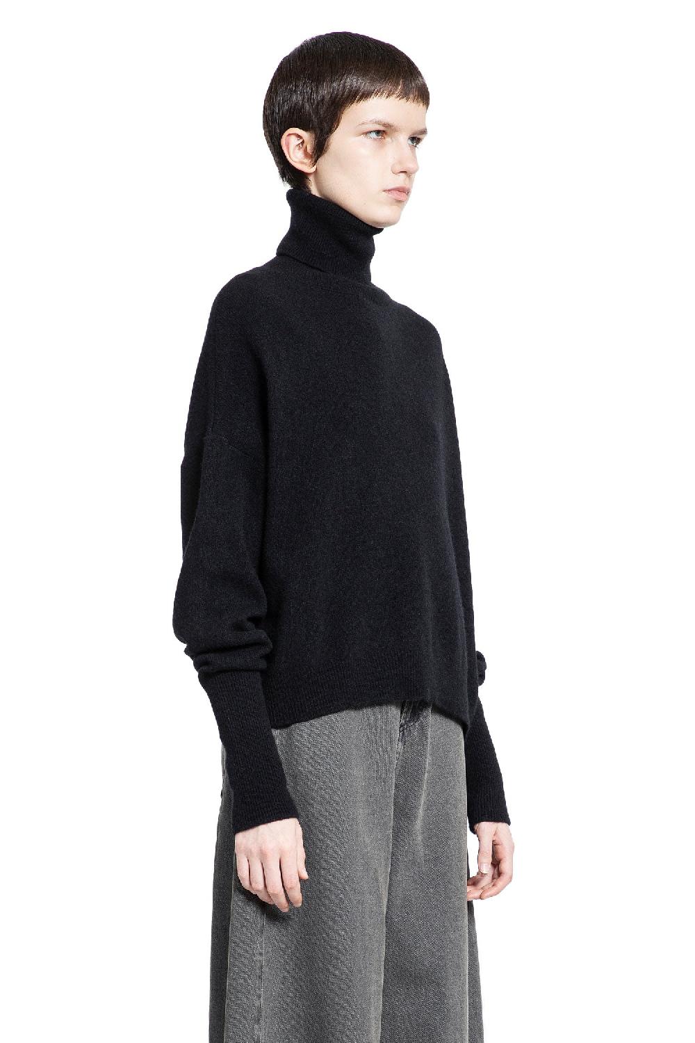 Antonioli ANDREA YA AQOV WOMAN BLACK KNITWEAR Hotsell
