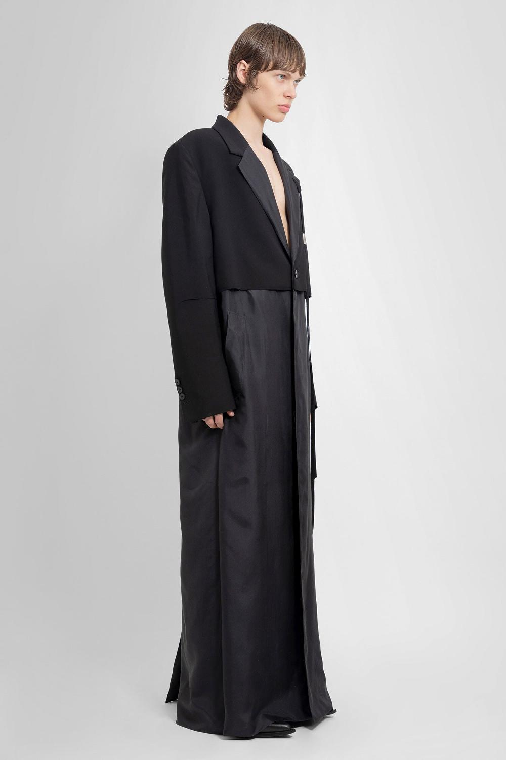 Antonioli ANN DEMEULEMEESTER MAN BLACK COATS Comprane uno, ottenene uno gratis