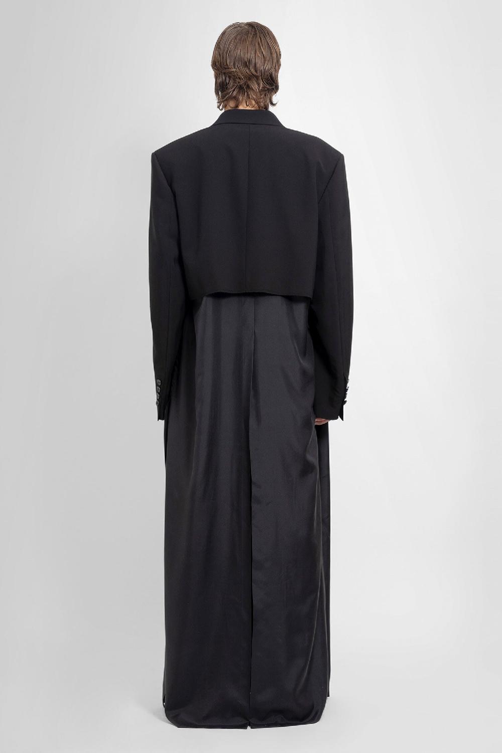 Antonioli ANN DEMEULEMEESTER MAN BLACK COATS Comprane uno, ottenene uno gratis