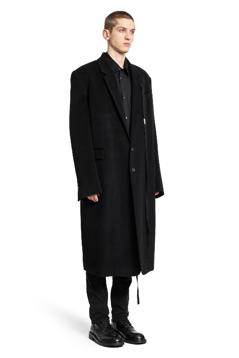 Antonioli ANN DEMEULEMEESTER MAN BLACK COATS Enormi risparmi