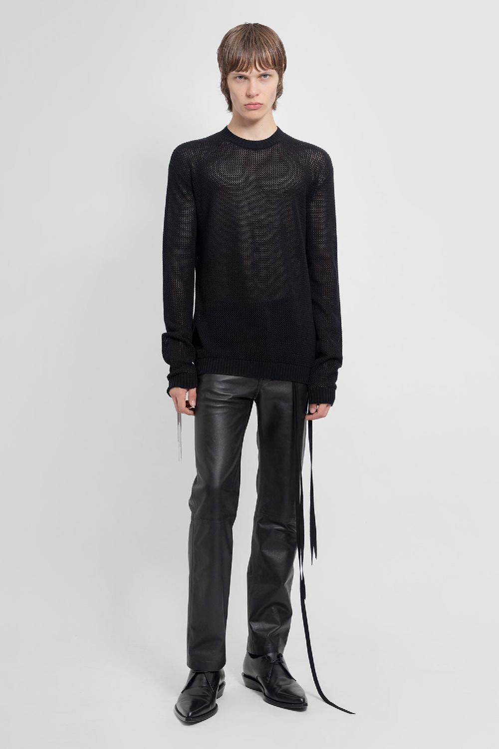 Antonioli ANN DEMEULEMEESTER MAN BLACK KNITWEAR Fino al 65% di sconto