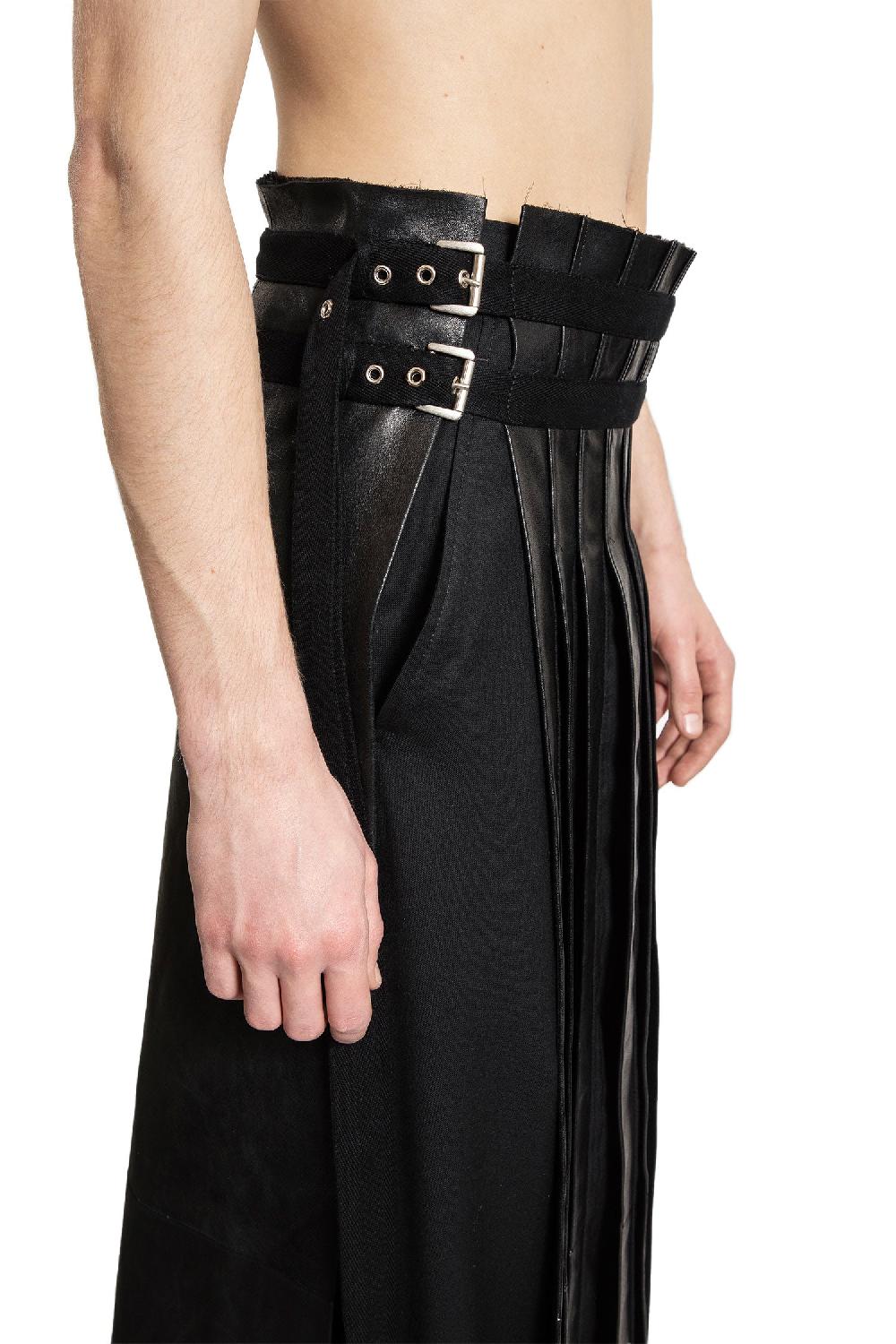 Antonioli ANN DEMEULEMEESTER MAN BLACK SHORTS & SKIRTS Esporta salva
