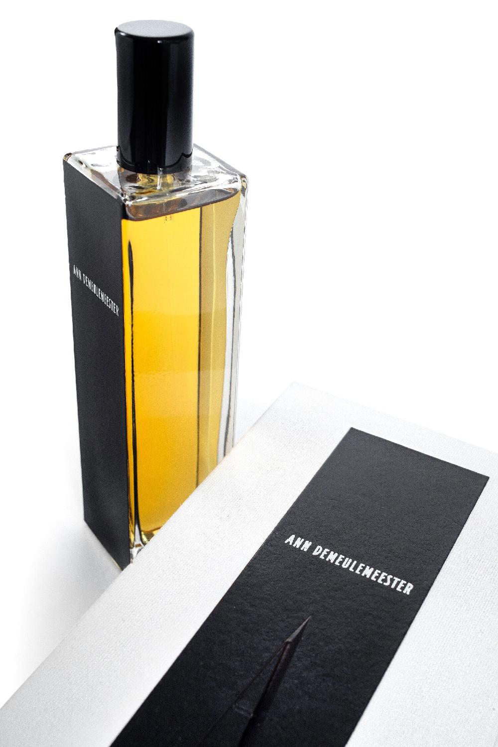 Antonioli ANN DEMEULEMEESTER UNISEX COLORLESS PERFUMES Vendita calda