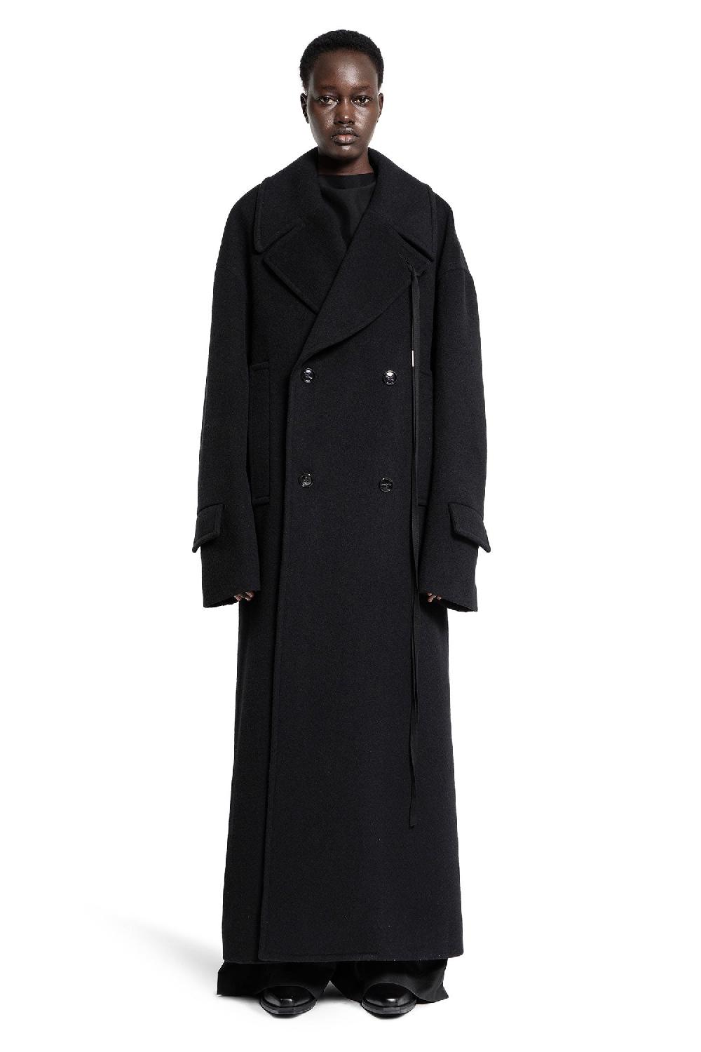 Antonioli ANN DEMEULEMEESTER WOMAN BLACK COATS Duty-free