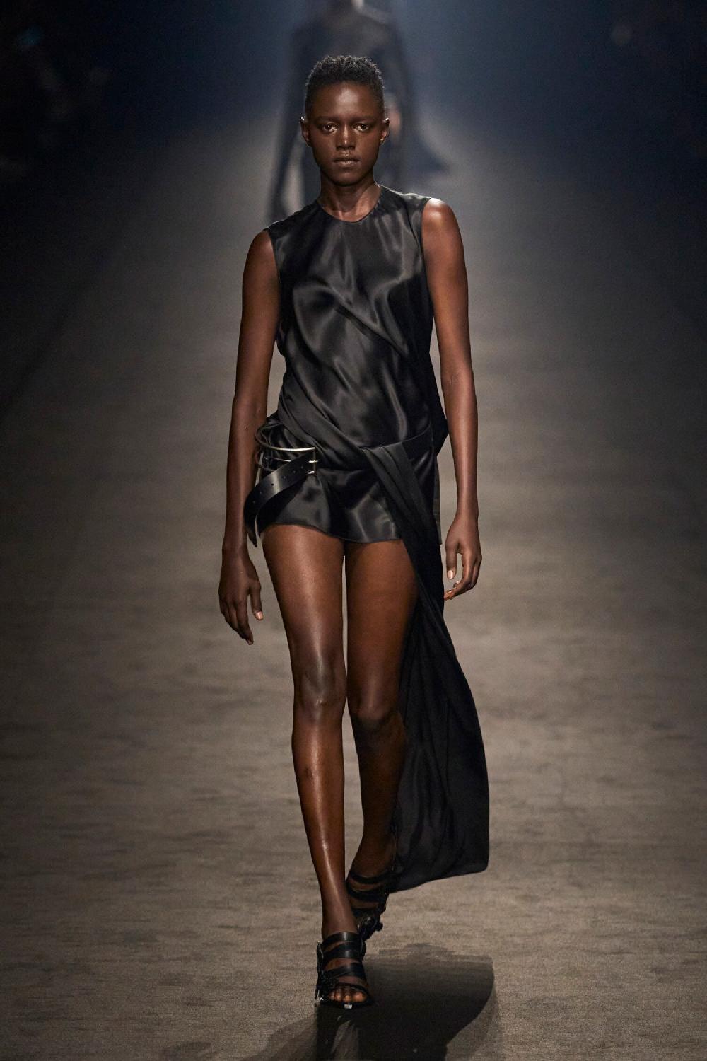 Antonioli ANN DEMEULEMEESTER WOMAN BLACK DRESSES Italy