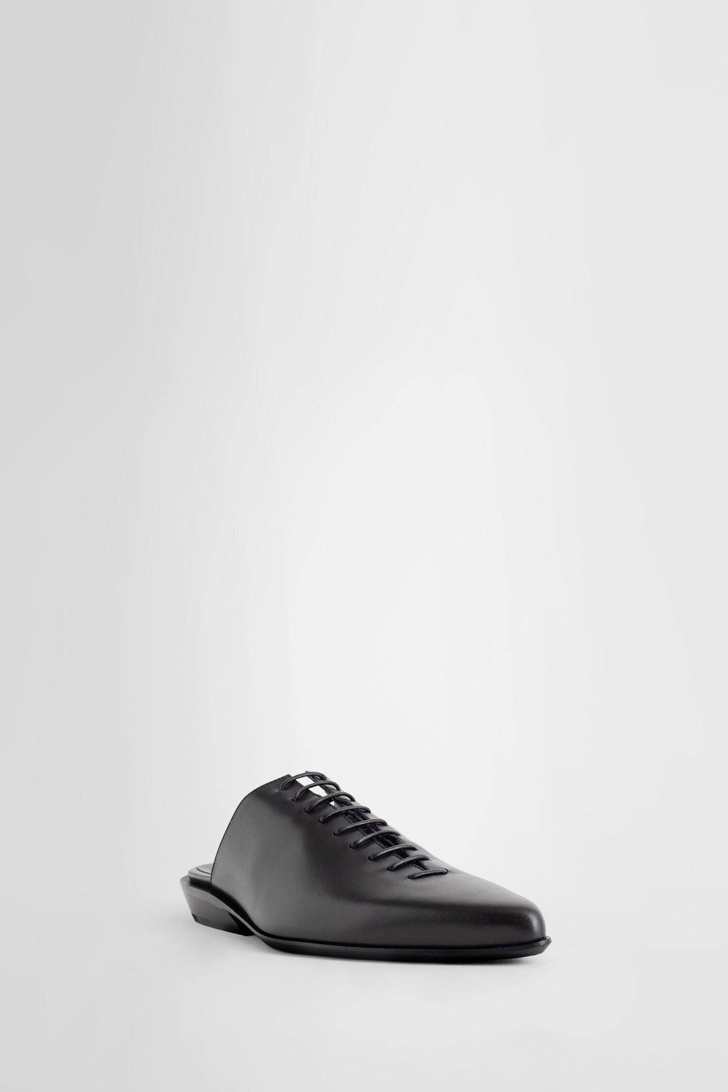 Antonioli ANN DEMEULEMEESTER WOMAN BLACK MULES Vendita Calda
