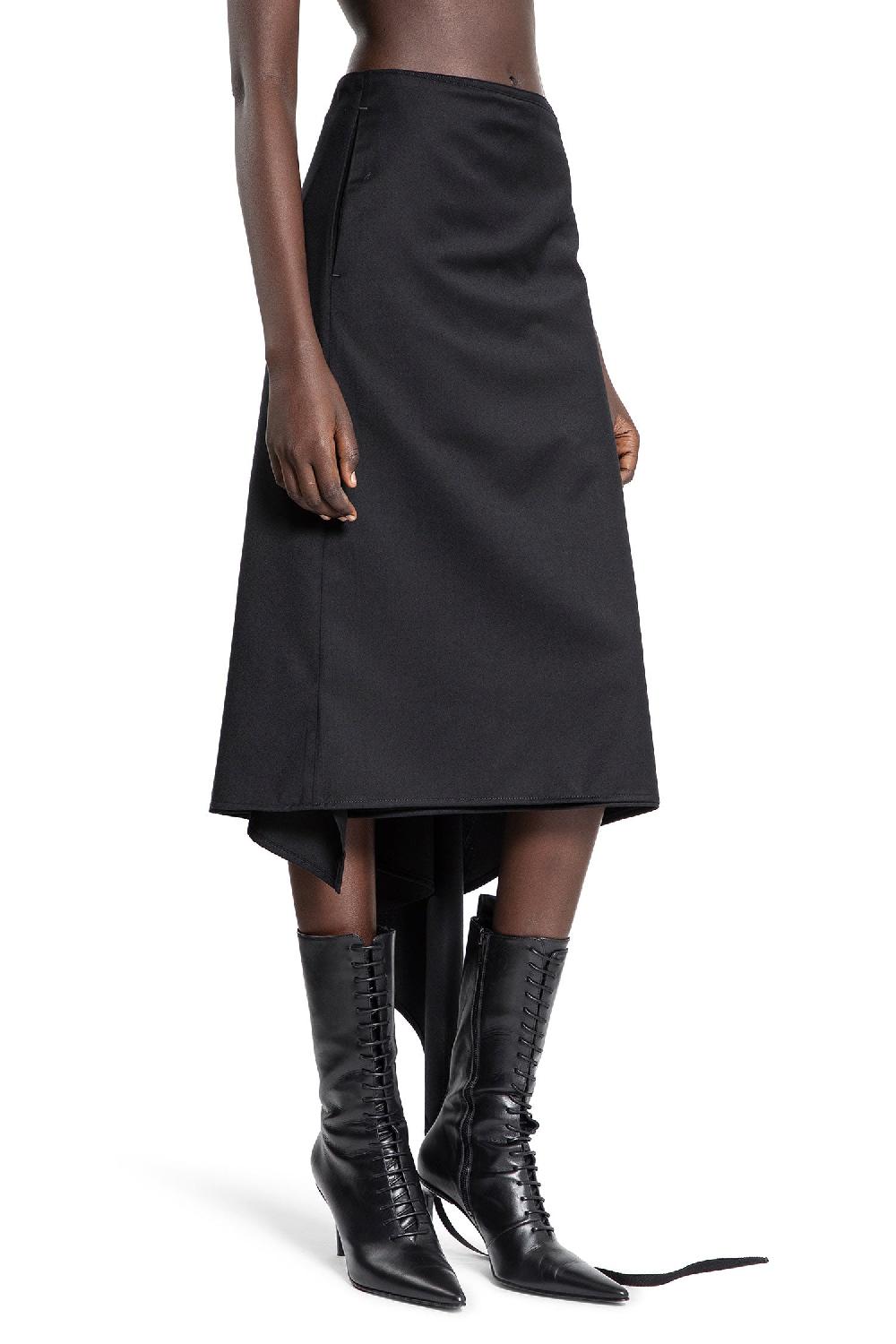 Antonioli ANN DEMEULEMEESTER WOMAN BLACK SKIRTS Offerta speciale