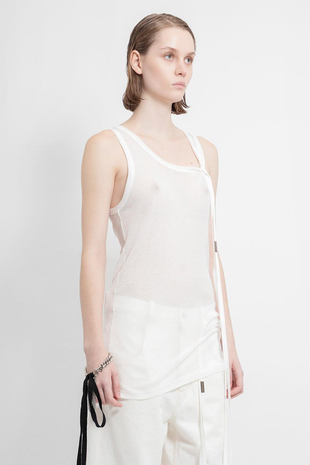 Antonioli ANN DEMEULEMEESTER WOMAN OFF-WHITE T-SHIRTS & TANK TOPS Fino al 50% di sconto