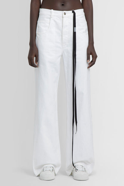 Antonioli ANN DEMEULEMEESTER WOMAN WHITE JEANS Fino al 55% di sconto