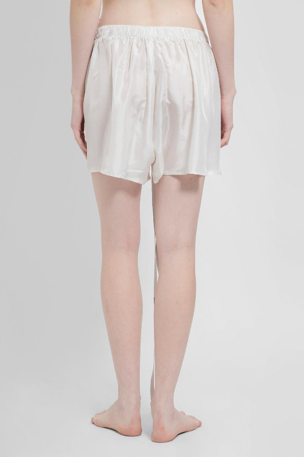 Antonioli ANN DEMEULEMEESTER WOMAN WHITE SHORTS Officina