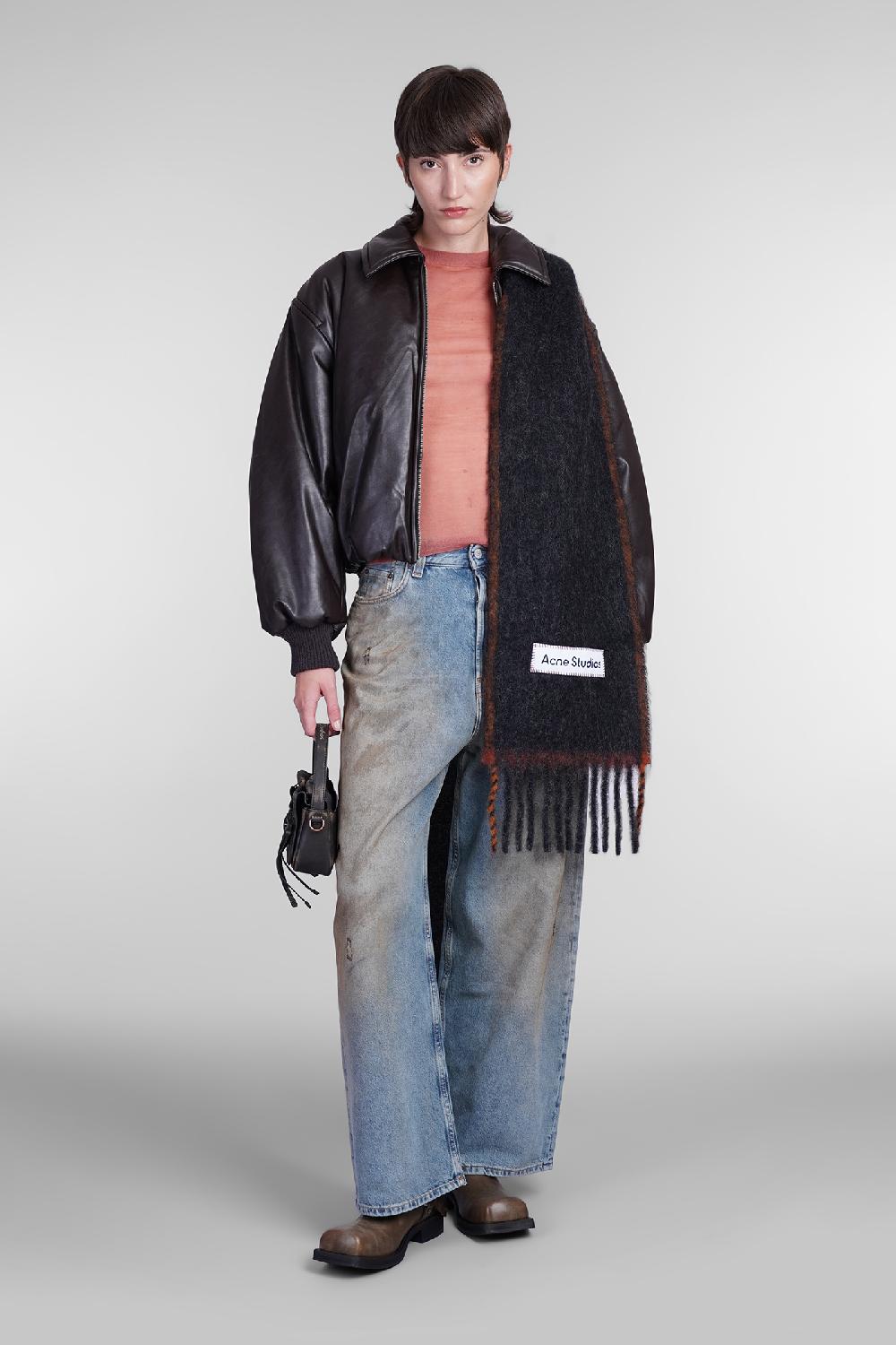 Deliberti Acne Studios T-shirt in lana rosa cod. 406152 - Deliberti The Luxury Shopping Pezzi Unici