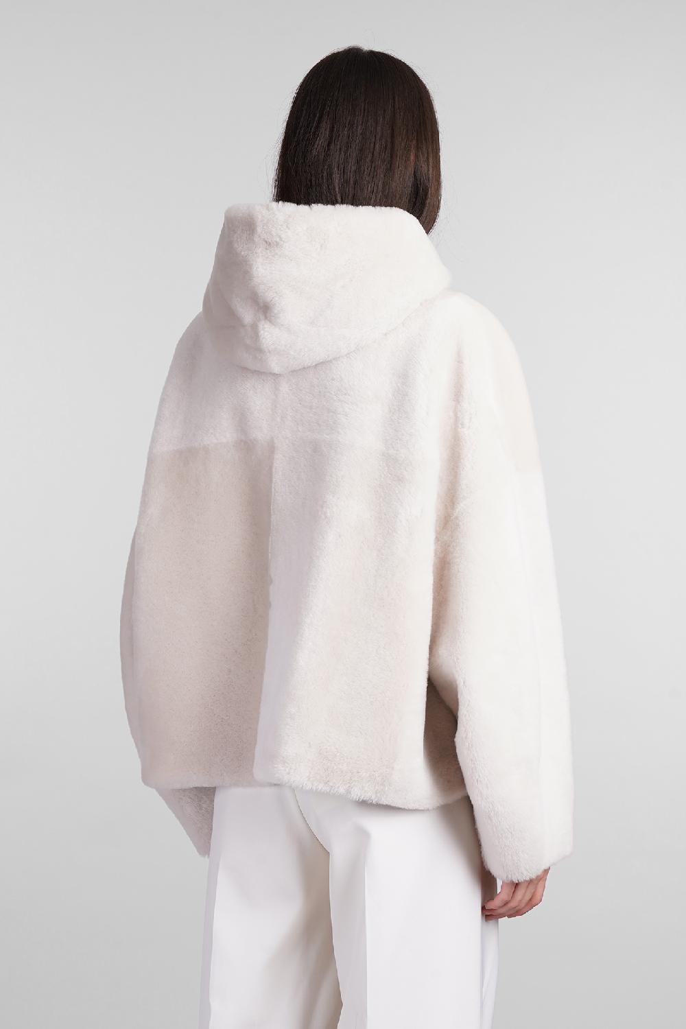 Deliberti Blancha Pelliccia in pelle bianca cod. 407905 - Deliberti The Luxury Shopping In Linea