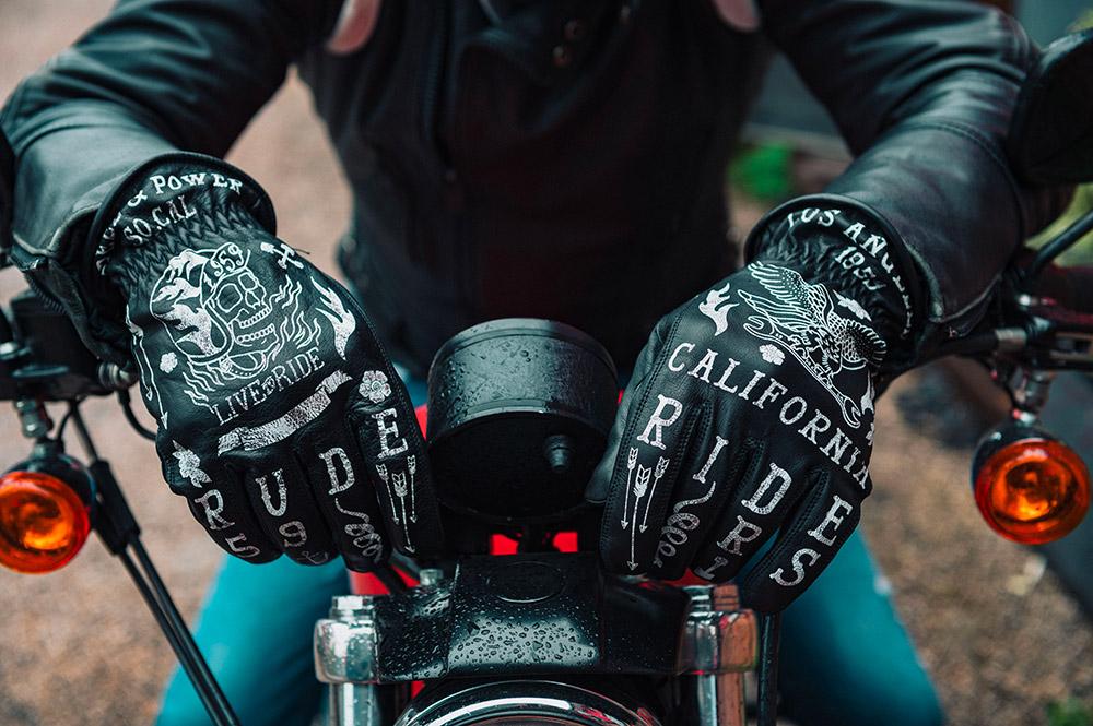 Rude Riders Guanti moto in pelle Tattoo Black Sottocosto