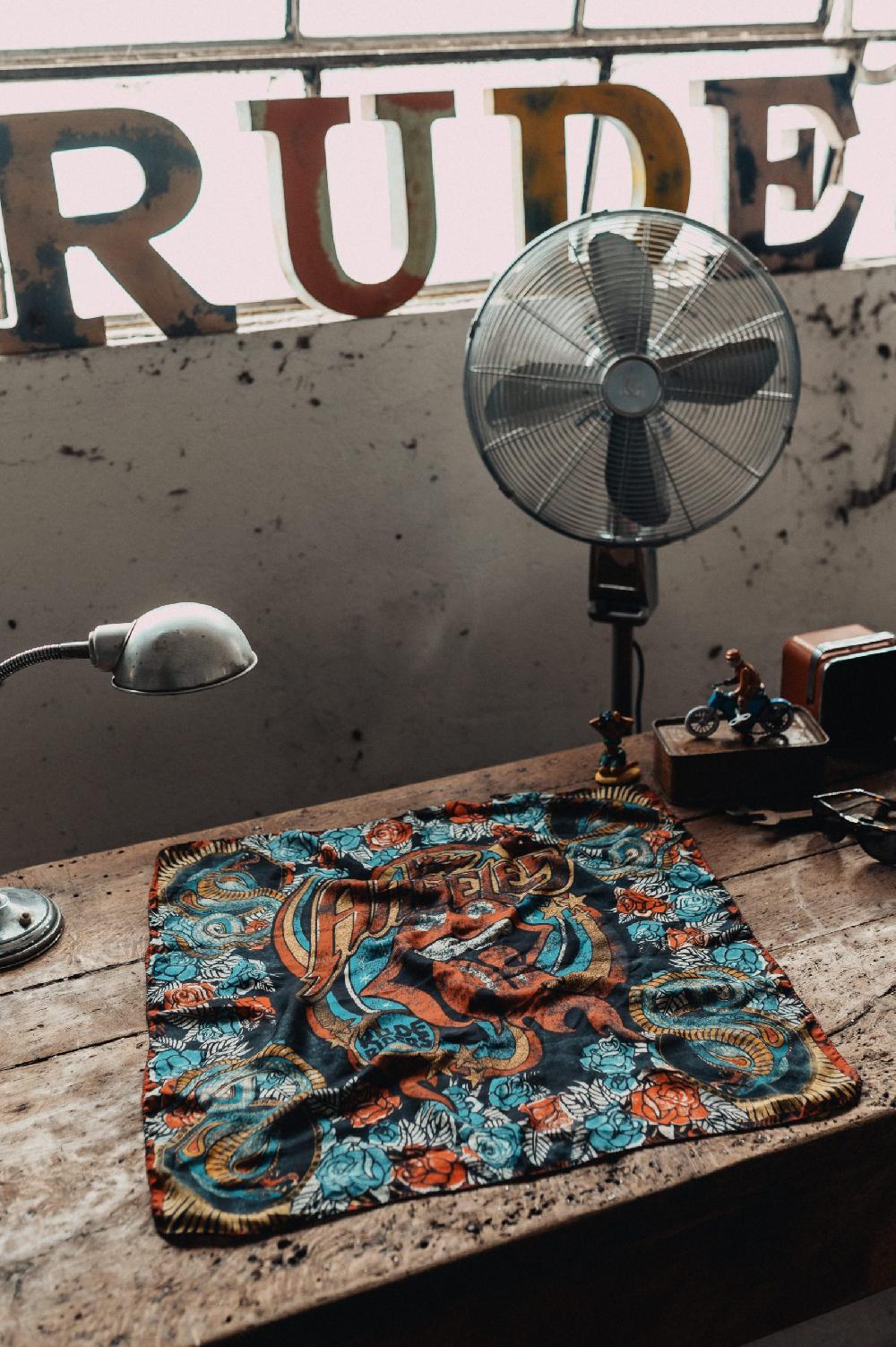 Rude Riders Bandana Rock Acquista Ora