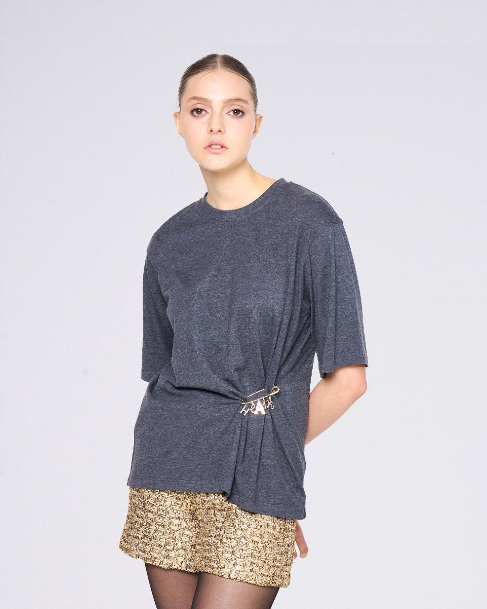 Silvian Heach T-shirt con spilla Vendita Economica