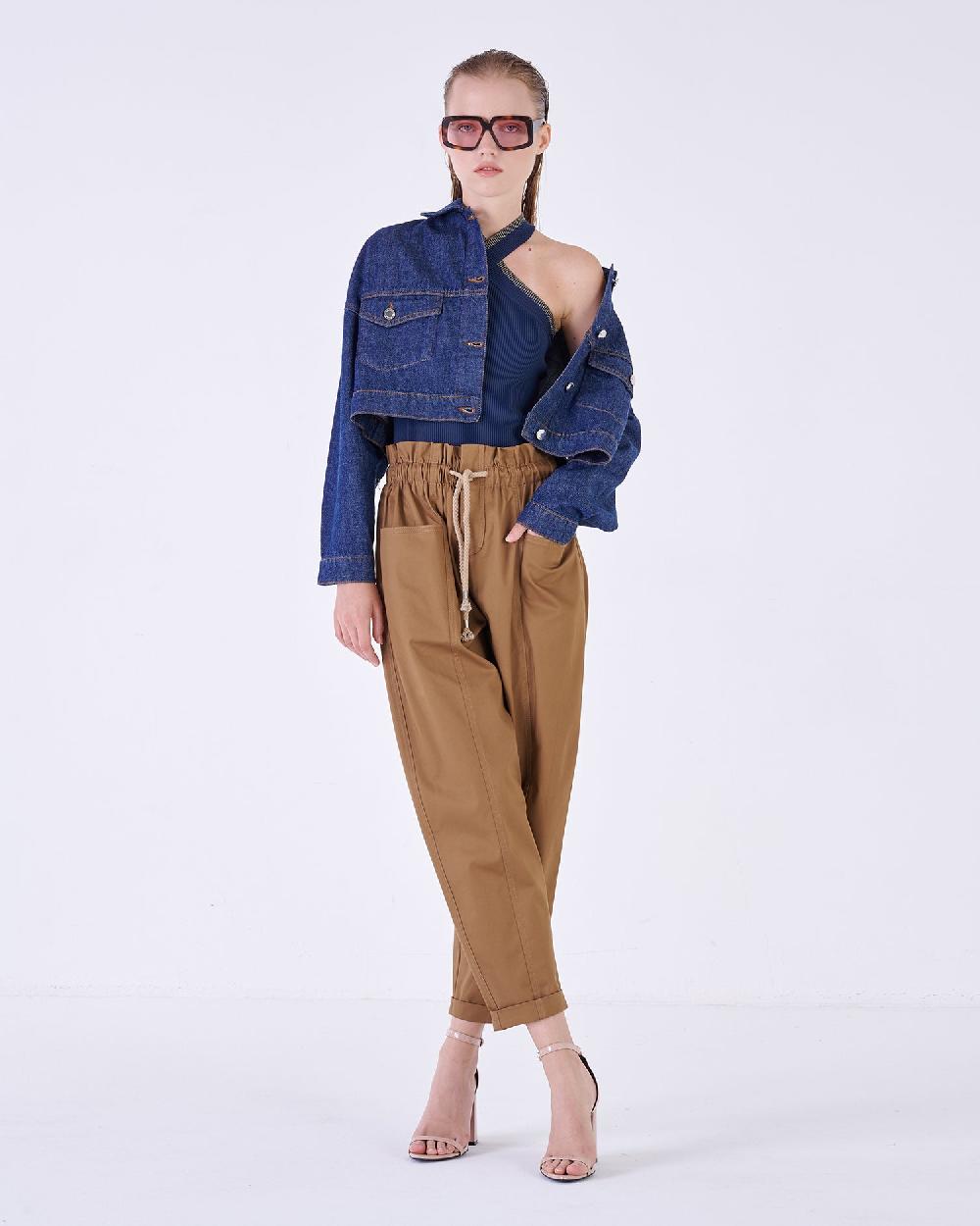 Silvian Heach Giacca cropped in denim In Saldo