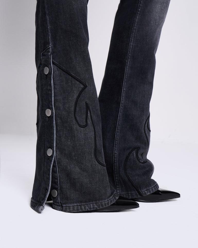 Silvian Heach Jeans a zampa Pezzi Unici