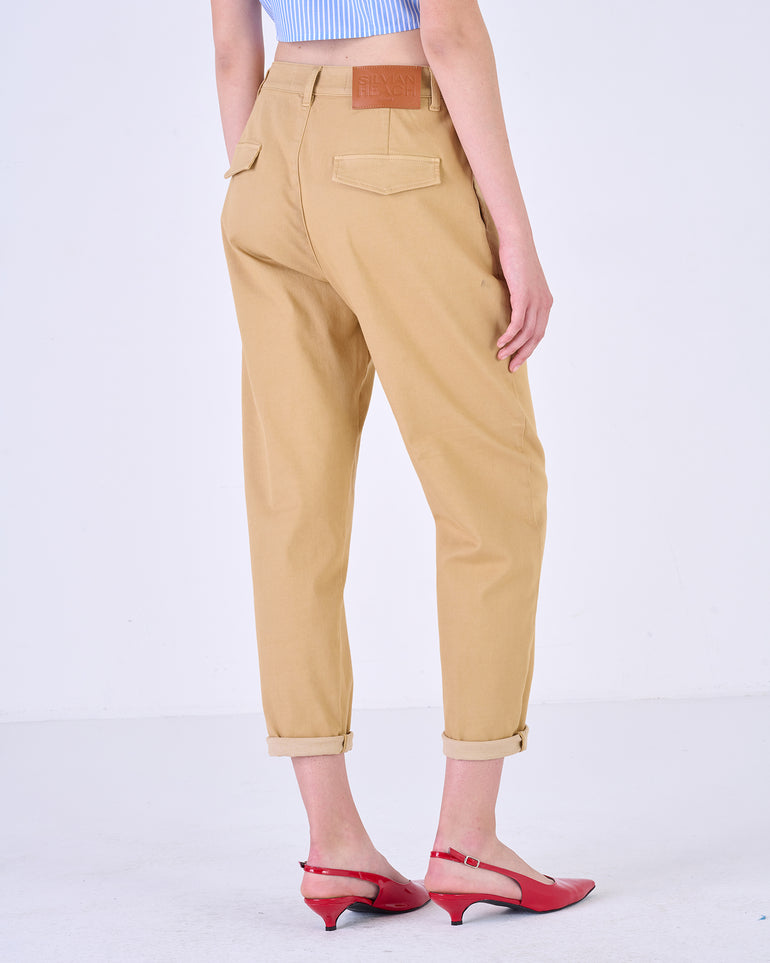 Silvian Heach Jeans a sigaretta con pinces Offerta per la Festa della Mamma
