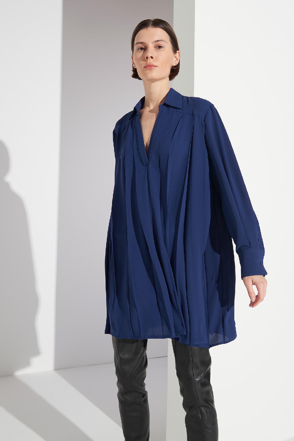 Soallure ABITO CORTO PLISSÉ CON COLLO A CAMICIA Vendita Calda