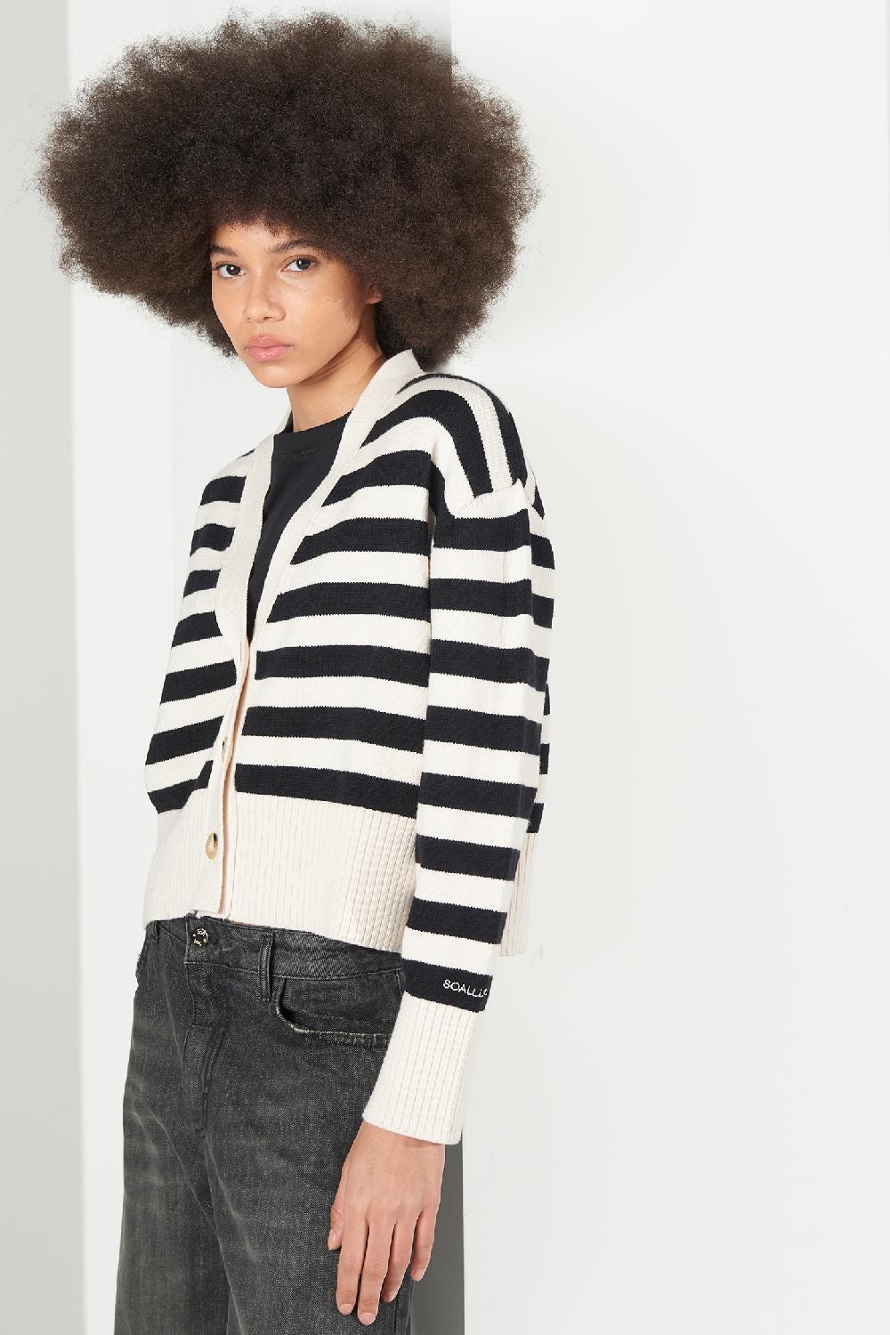 Soallure T-SHIRT BASIC CROP IN JERSEY CON SPALLINE Novità