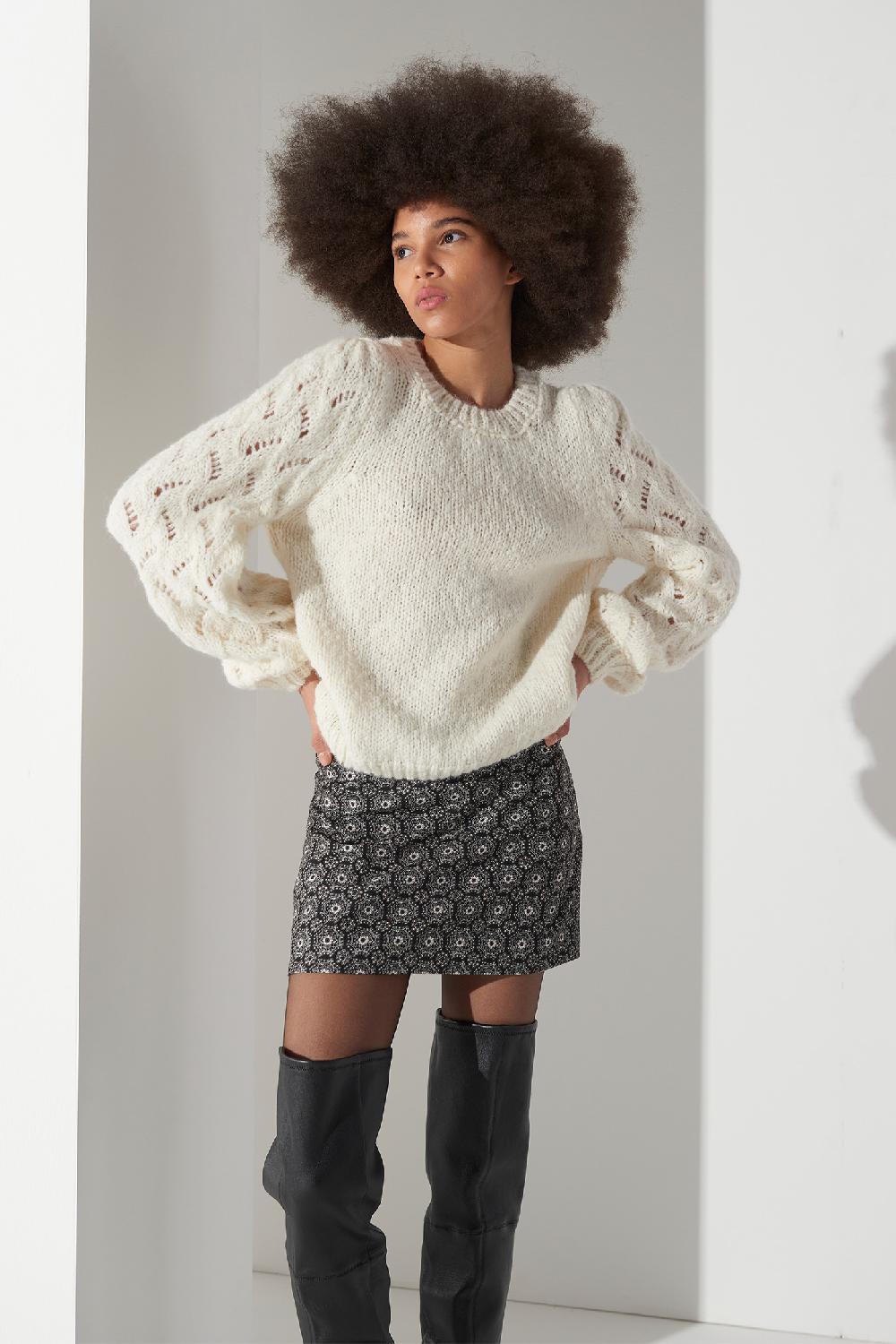 Soallure MAGLIA MANICHE TRAFORATE IN ALPACA 2025