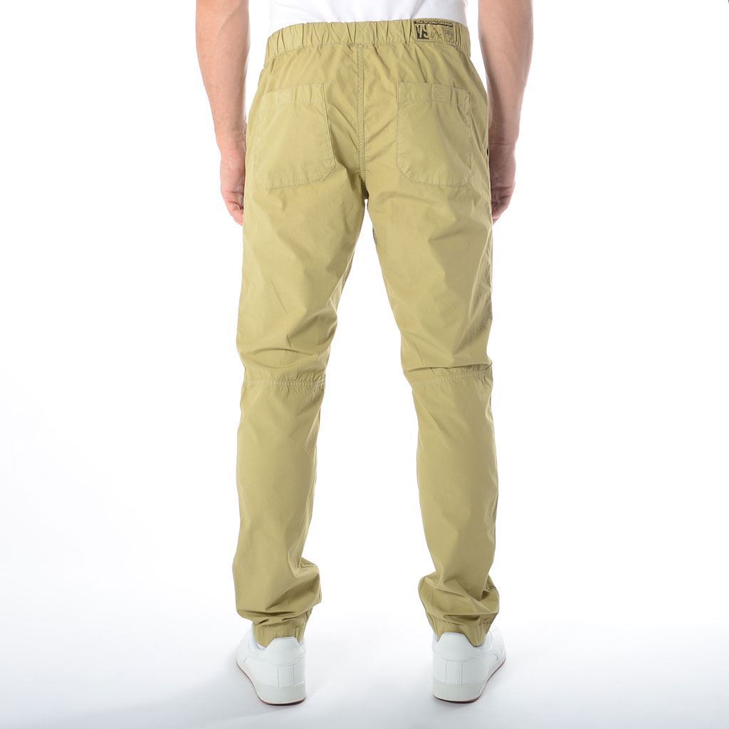 Think Pink City Calanque Uomo ss1901 Convenienza