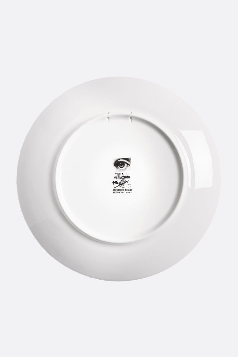 FORNASETTI piatto Tema e Variazioni N° 116 in porcellana Acquista Ora