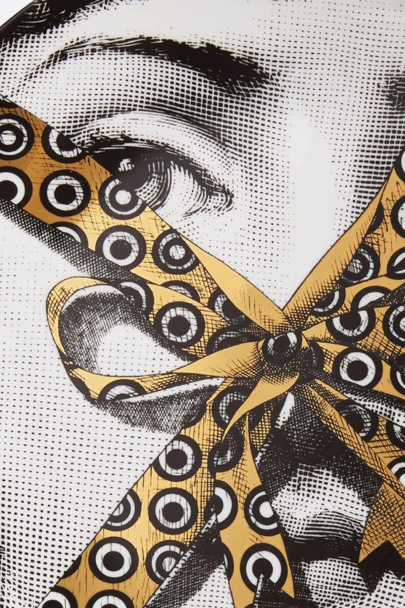 FORNASETTI piatto Tema e Variazioni N° 379 in porcellana Sottocosto