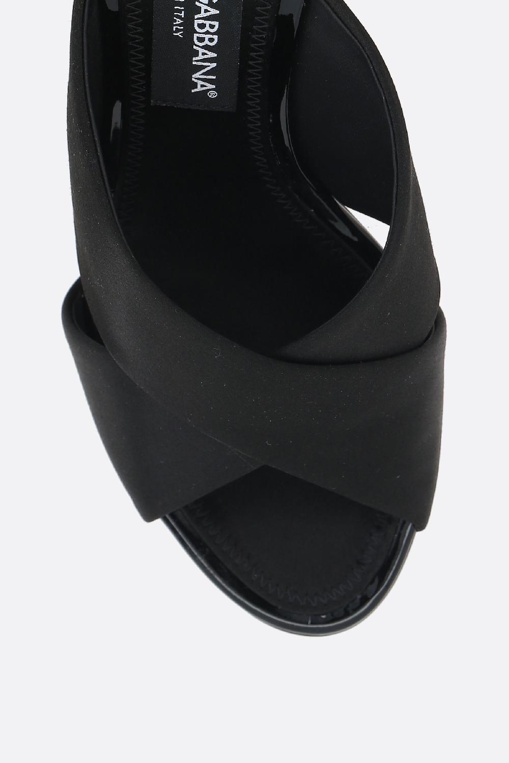 DOLCE & GABBANA sandalo mule Keira in raso Spedizione Gratuita