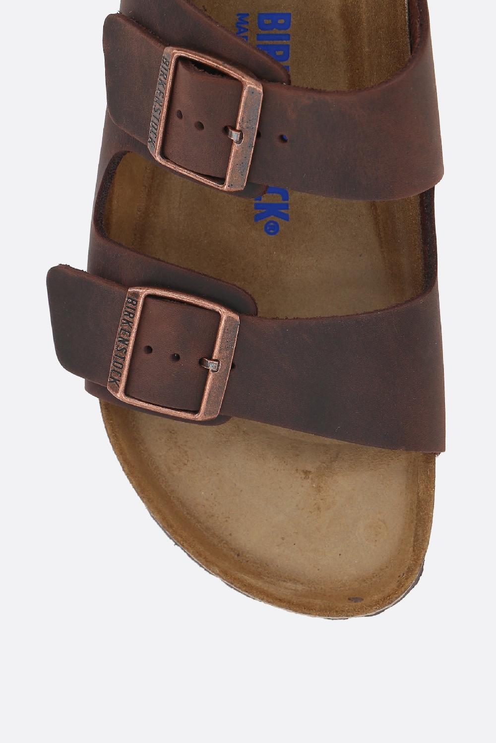 BIRKENSTOCK sandalo flat Arizona BS in pelle oliata (Narrow Fit) In Linea