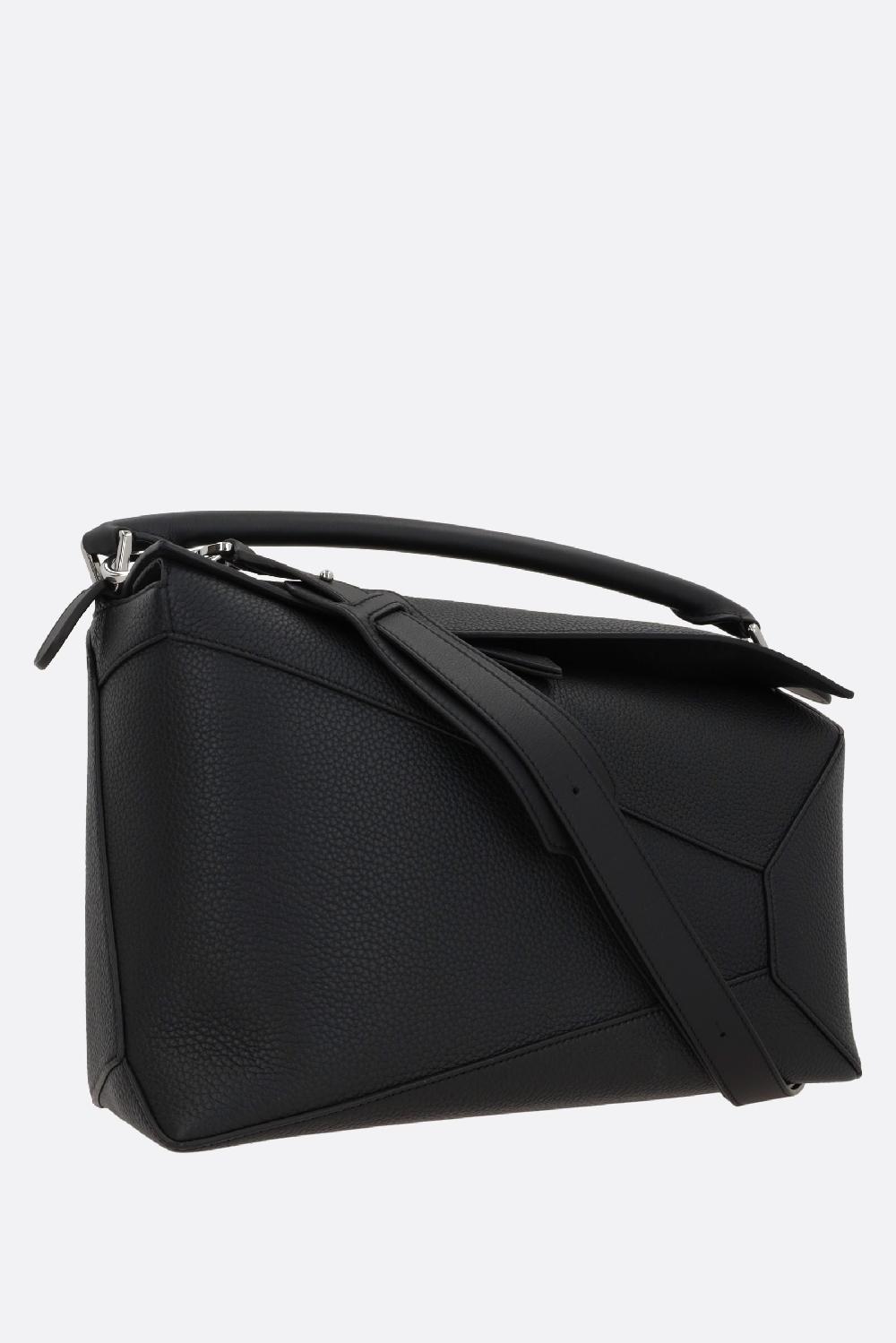 LOEWE borsa a mano Puzzle large in pelle martellata Vendita