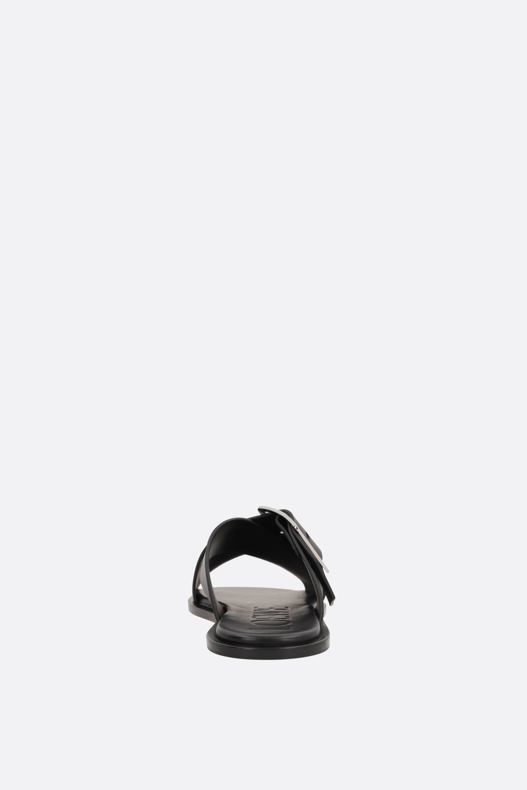 LOEWE sandalo flat Petal Belt in pelle liscia Vendita