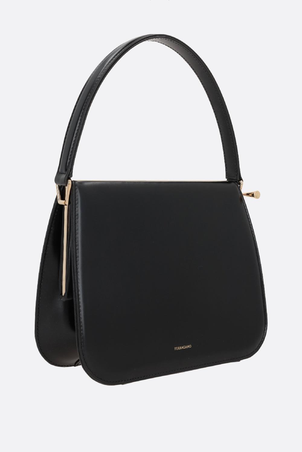 FERRAGAMO borsa a mano New Frame in pelle liscia 2025