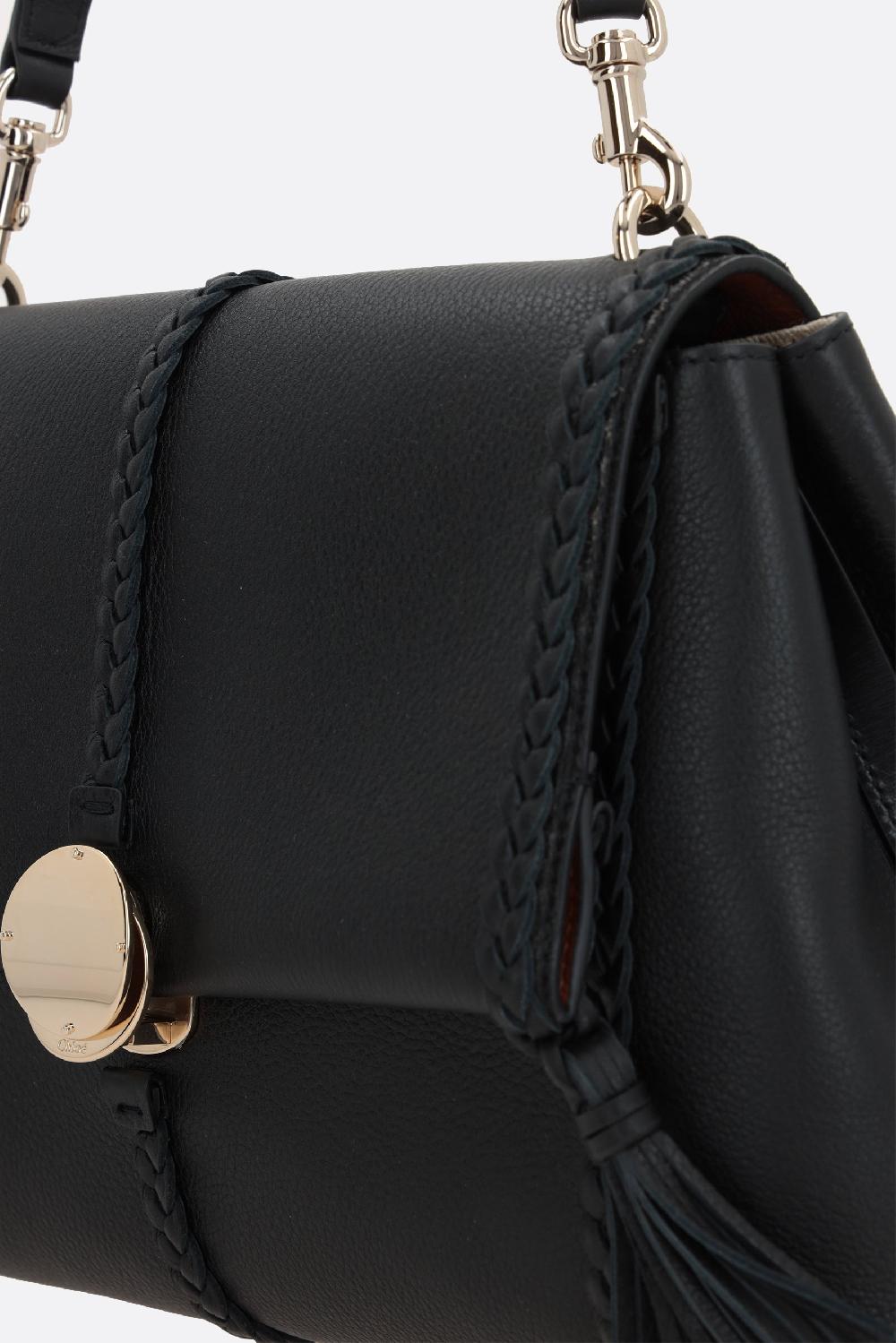 CHLOÉ borsa a spalla Penelope media in pelle martellata 2025