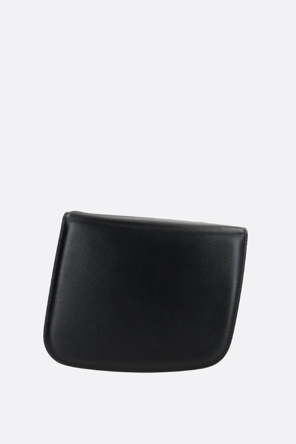 FERRAGAMO borsa a spalla Fiamma small in pelle liscia Sottocosto