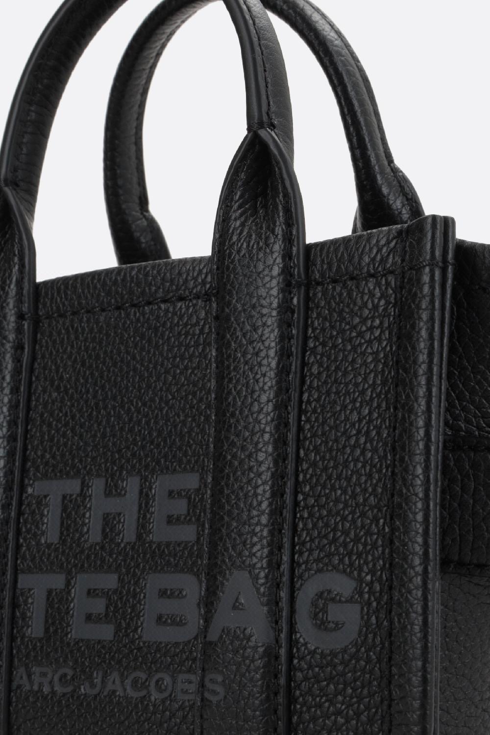 MARC JACOBS borsa The Mini Tote in pelle martellata Black Friday