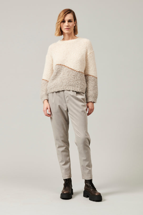 Transit Par Such Maglia oversize girocollo in filato di alpaca naturale con texture bou – Transit Sottocosto