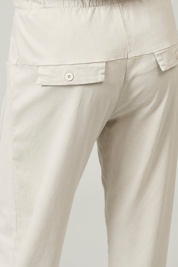 Transit Par Such Pantalone comfort fit con tasche davanti in viscosa e cotone stretch. – Transit Soddisfazione Garantita