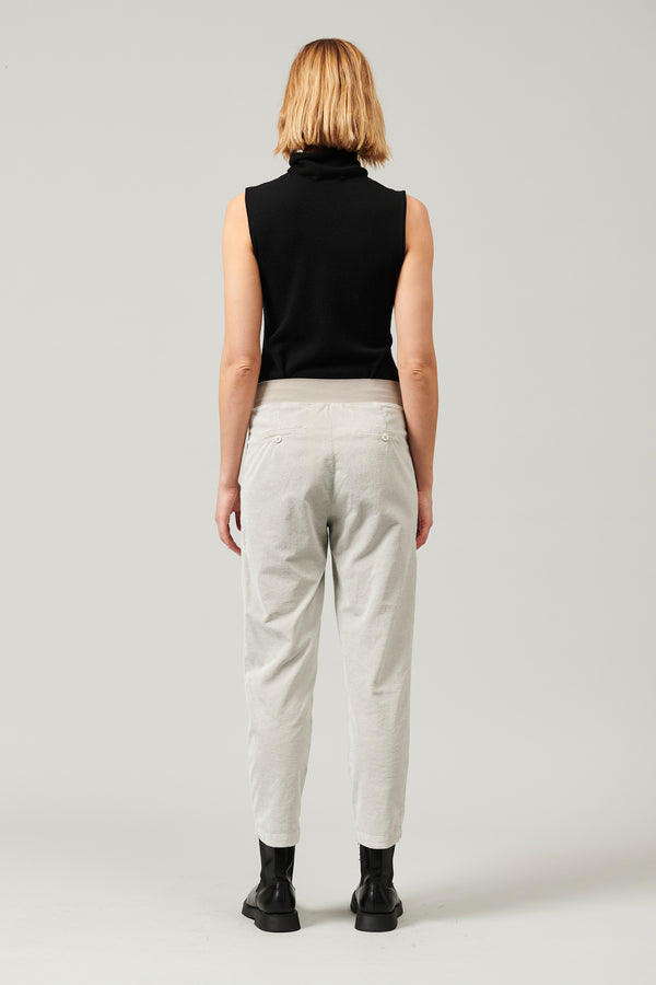 Transit Par Such Pantaloni comfort fit in velluto a coste di misto lana/cotone | 1013.C – Transit Bestseller