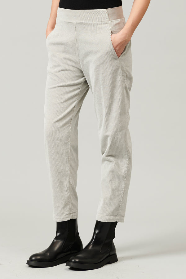 Transit Par Such Pantaloni comfort fit in velluto a coste di misto lana/cotone | 1013.C – Transit Bestseller