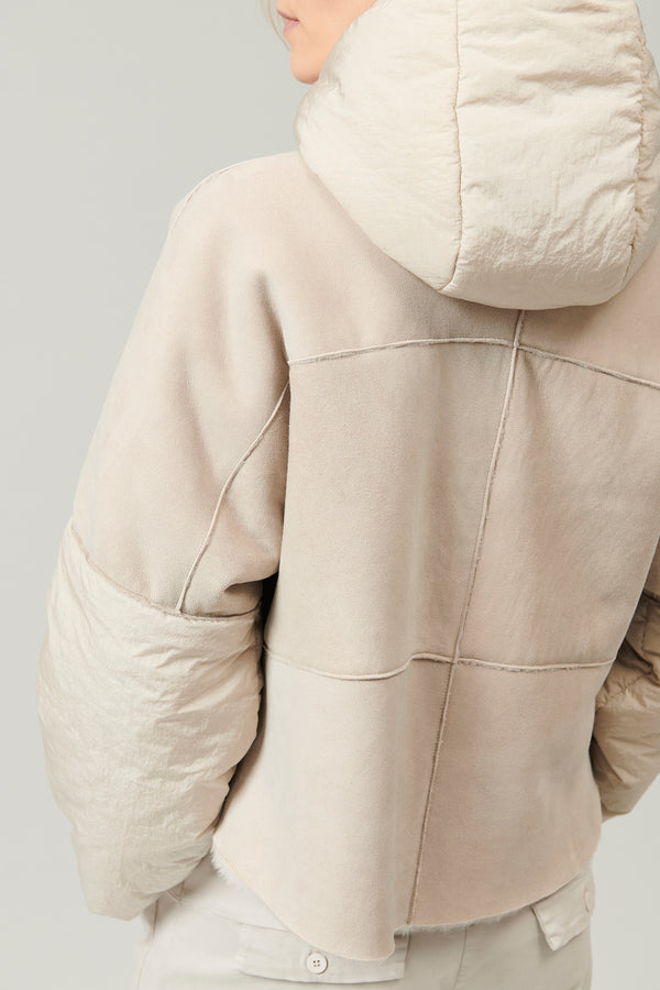 Transit Par Such Giubbino in montone zippato imbottito con cappuccio e maniche in nylon – Transit Saldi Di Fabbrica