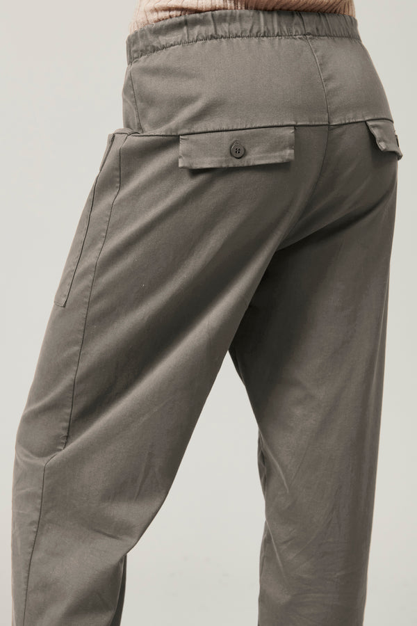Transit Par Such Pantalone comfort fit con tasche davanti in viscosa e cotone stretch. – Transit Italia