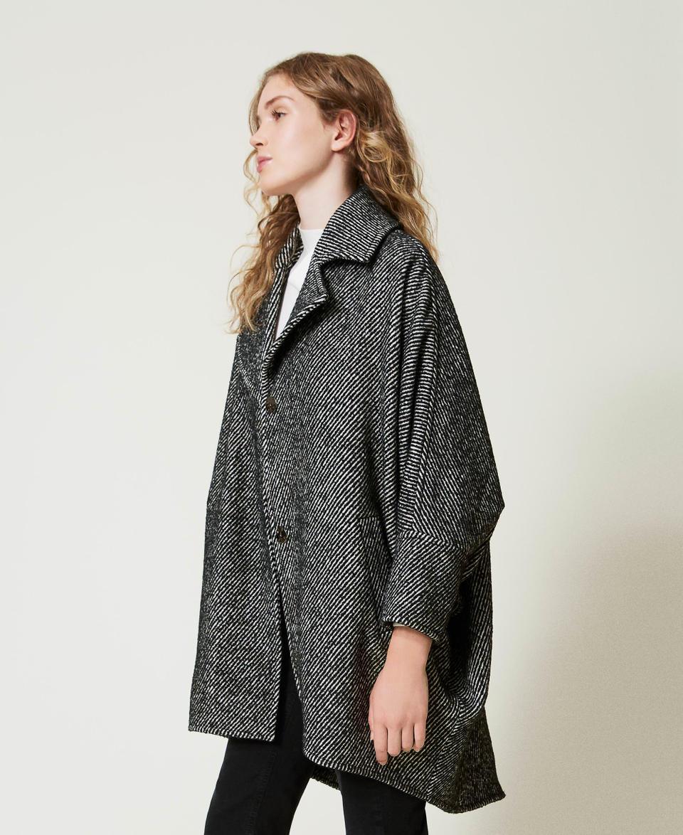 Twin Set Cappotto corto in panno bicolor Saldi