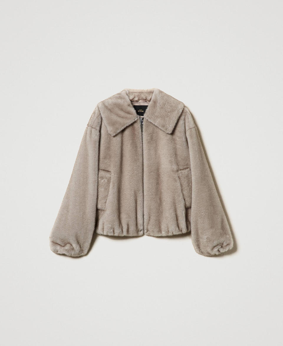 Twin Set Giacca corta in faux fur Hotsell