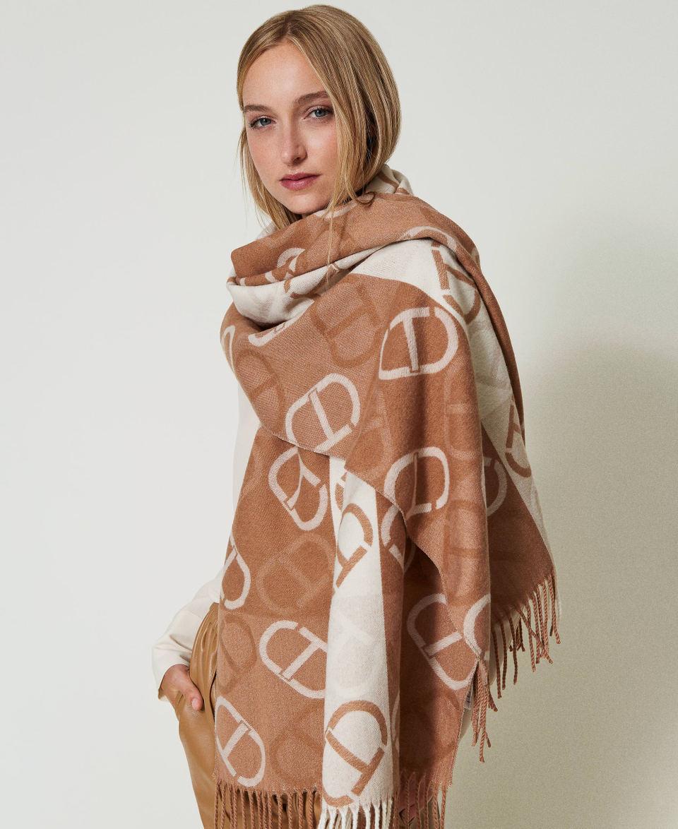 Twin Set Stola in panno jacquard con Oval T Promozione