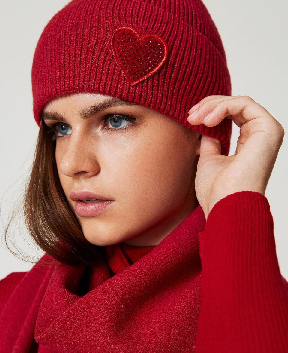 Twin Set Berretto in maglia con patch a cuore Acquista Ora