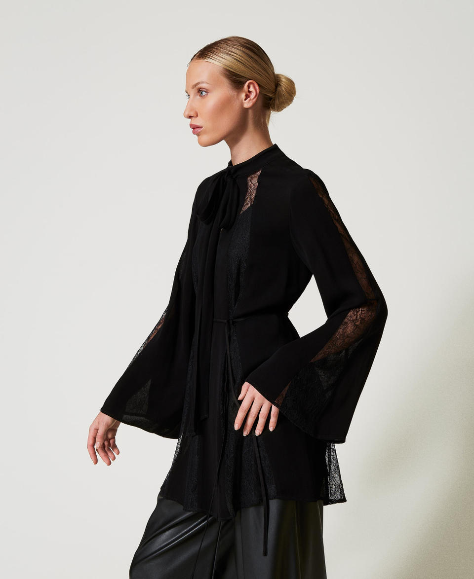 Twin Set Tunica in crêpe con pizzo 2025