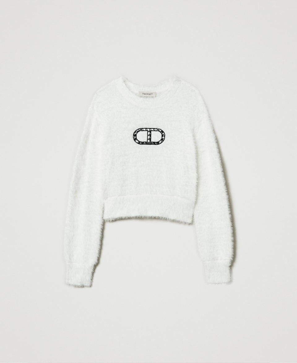 Twin Set Maglia effetto pelliccia con logo Oval T In Vendita