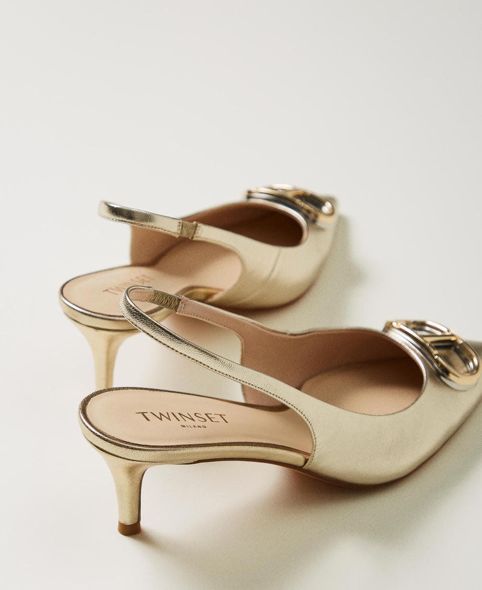 Twin Set Décolleté sling back con Oval T Vendita